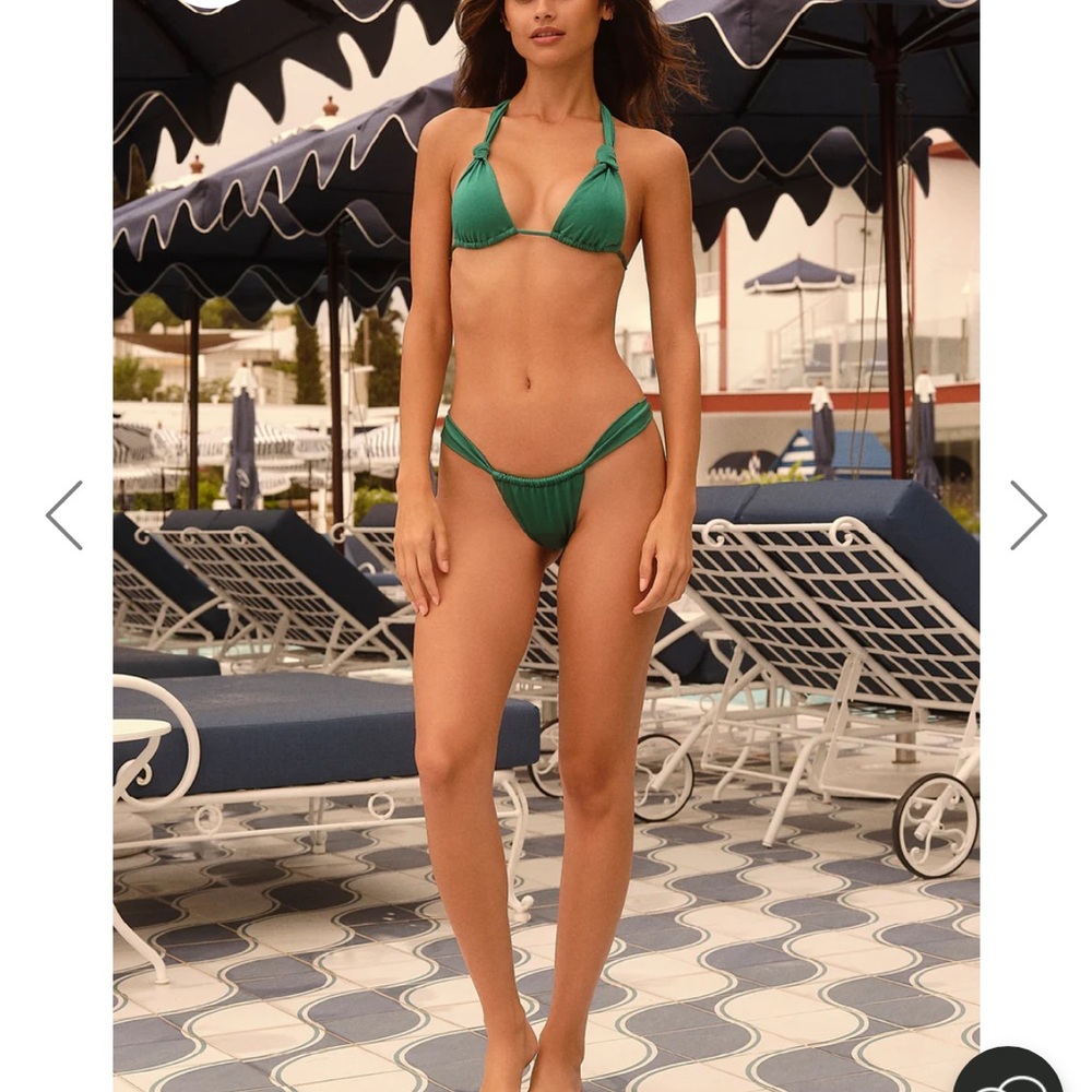 Agua BENDITA maya jardim green bikini top
